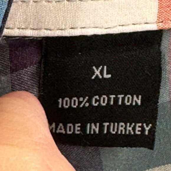 Saks Fifth Avenue New York Two Shirt Lot Mens XL Linen Solid & Plaid Long-Sleeve - Picture 8 of 8